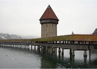 Un pont médiéval en bois 5