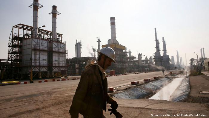 Cheap Iranian oil not likely to harm renewables