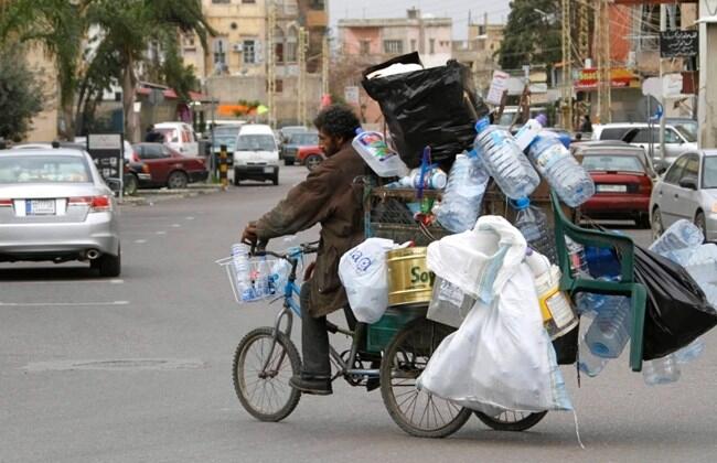 Scavengers: the pilars of Lebanon’s recycling cycle