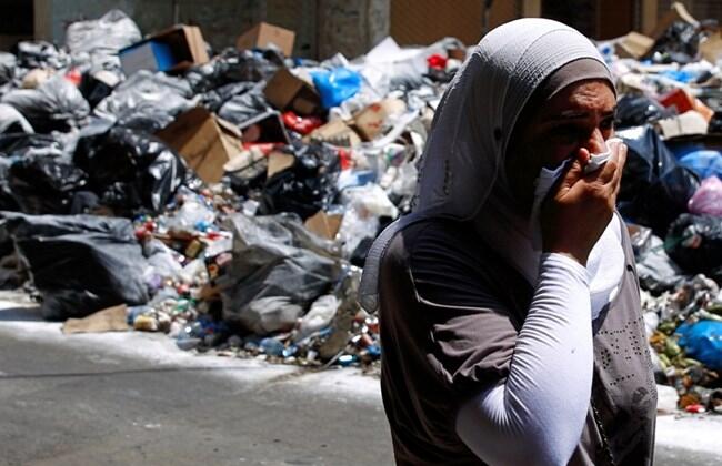 Tired of gridlock, Lebanese look for a way out