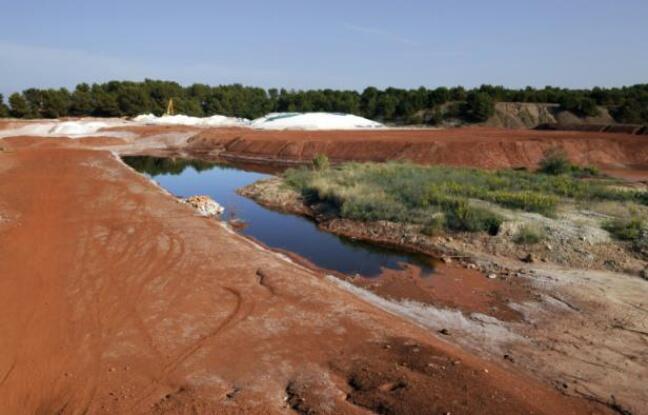 Calanques : après 50 ans de boues rouges, les écologistes dénoncent une pollution incolore mais réelle