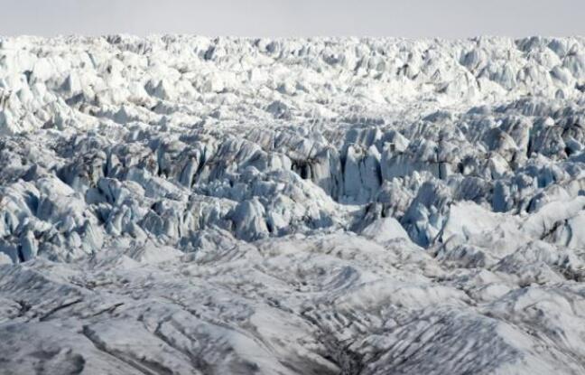 Réchauffement climatique: les glaciers fondent de plus en plus vite