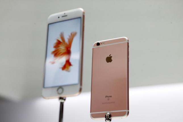 Apple sees first sales dip in more than a decade as super-growth era falters