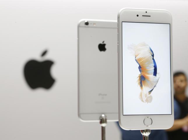 Apple customers report devices crashing on iOS 9 update