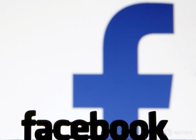 Facebook revenue, profit beat forecasts; shares hit all-time high