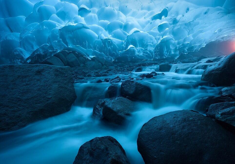 Mendenhall Glacier loosing ice due to climate change