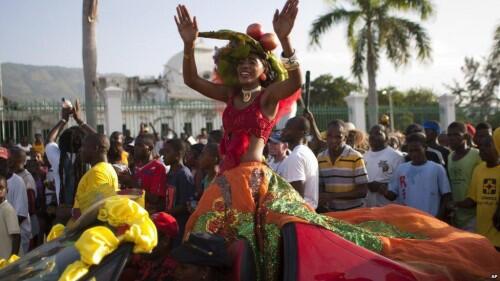 haiti-carnival-of-flowers-07