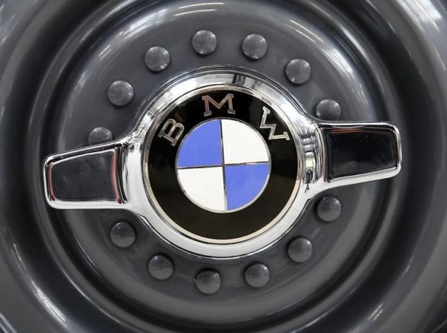 BMW shifts focus towards harnessing technology