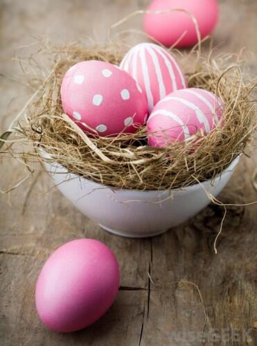 pink-easter-eggs