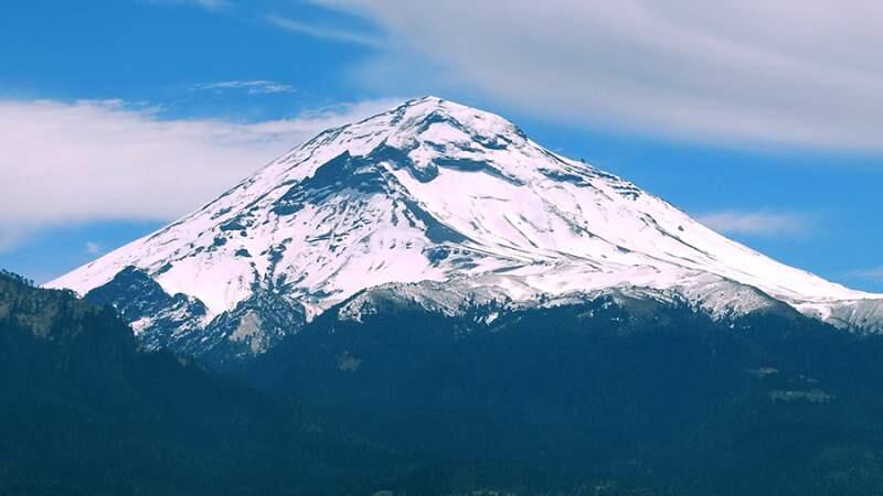 Proponen generar energía eléctrica a partir de Popocatépetl y Fuego de Colima