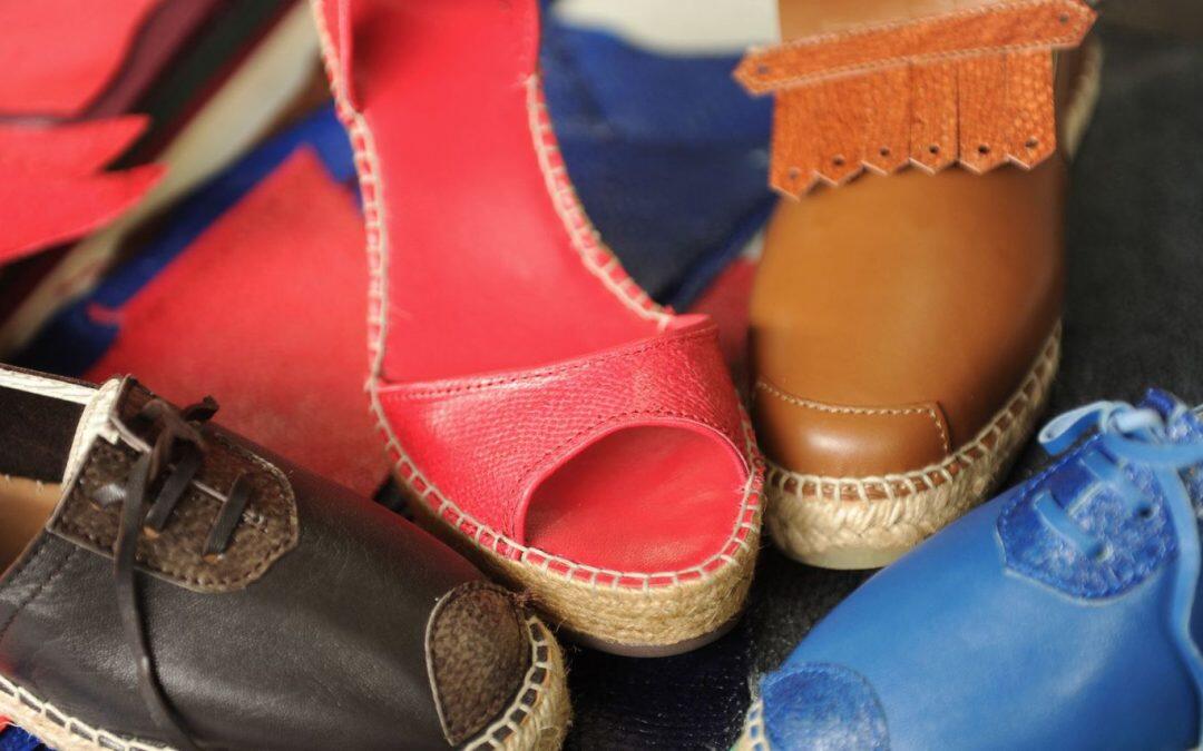 Pays Basque: un fabricant lance les espadrilles en peau de truite