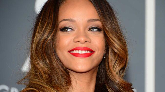 Musique: Rihanna bat les Beatles en temps total passé comme titre N.1