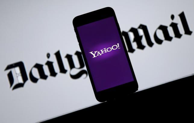 Daily Mail says may partner to bid for Yahoo