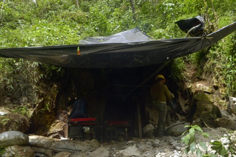 En Colombie, les mines clandestines font grimper le paludisme