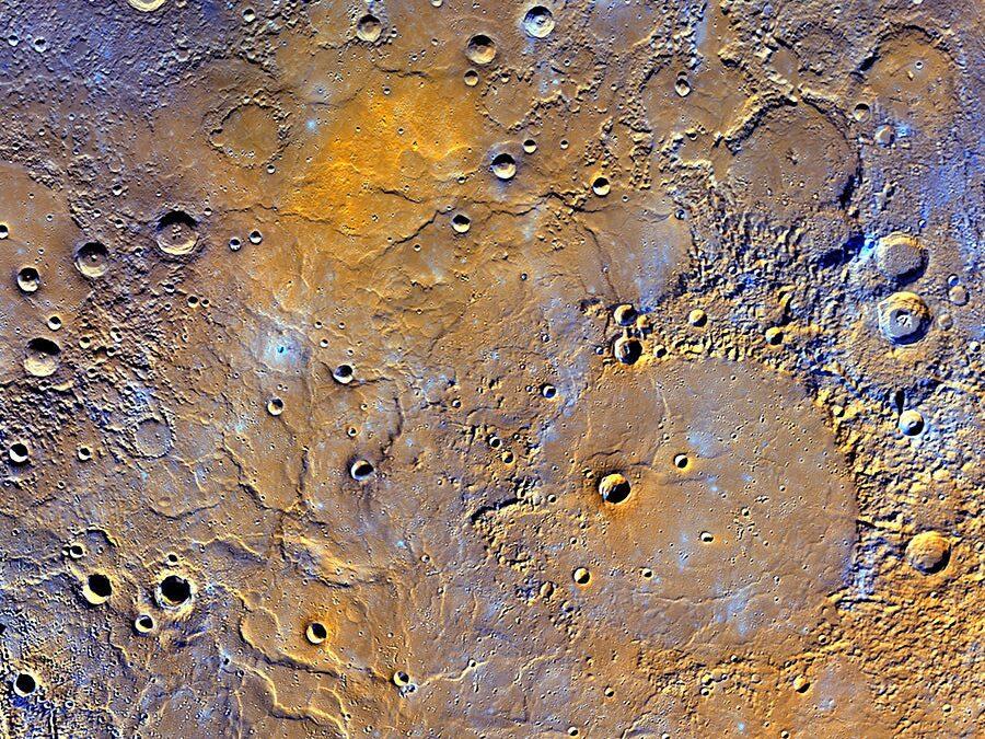 El planeta menos explorado del sistema solar nos muestra su cara