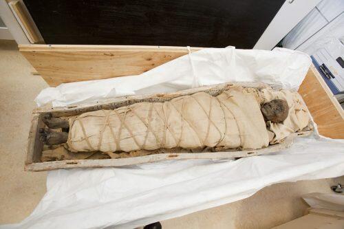 ancient-egyptian-mummy-1