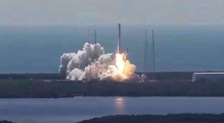 EN VIVO: SpaceX lanza el cohete Falcon 9 con un satélite japonés