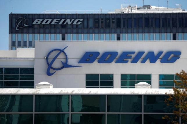 Boeing’s 787 Dreamliner faces new challenge