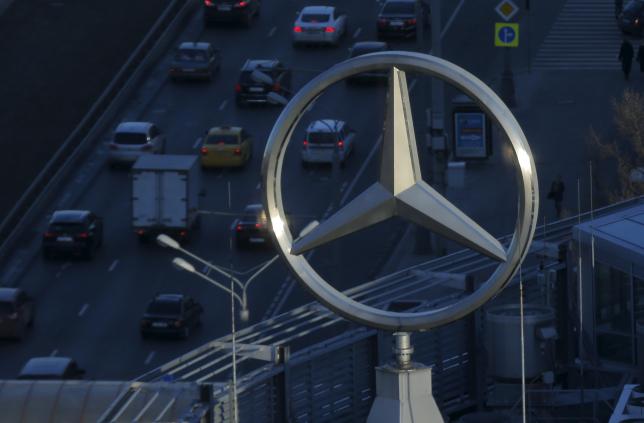 Daimler hires Deloitte for internal emissions probe