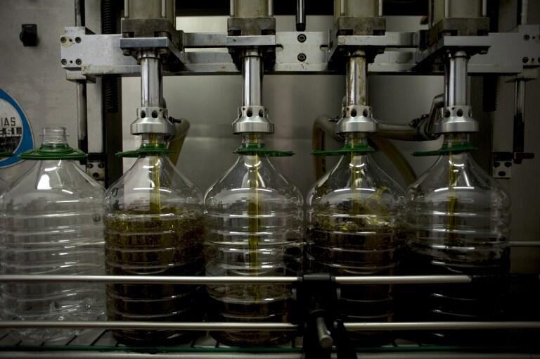 FILES-SPAIN-OLIVE-OIL-MEDITERRANEAN-DIET