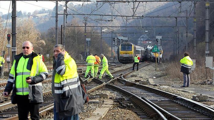 Collision de trains en Belgique: 3 morts et une quarantaine de blessés