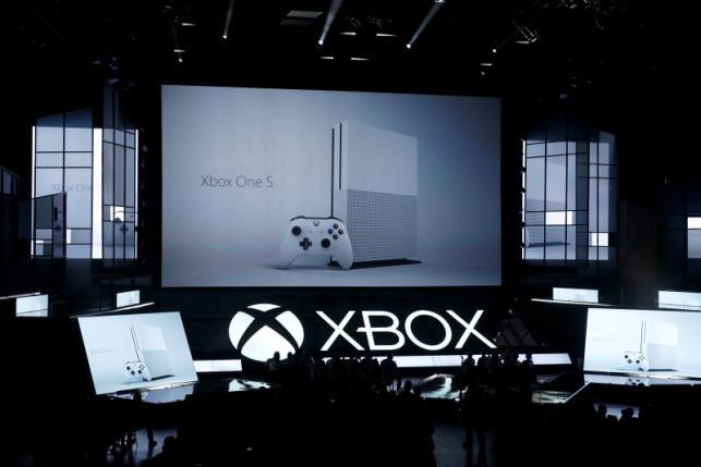 Microsoft unveils slimmer Xbox