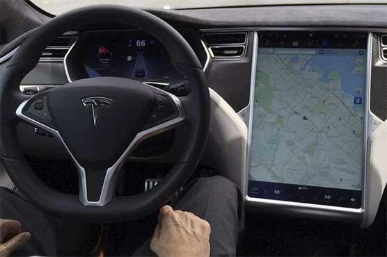 Tesla driver killed on ‘autopilot’ mode, US probe opened