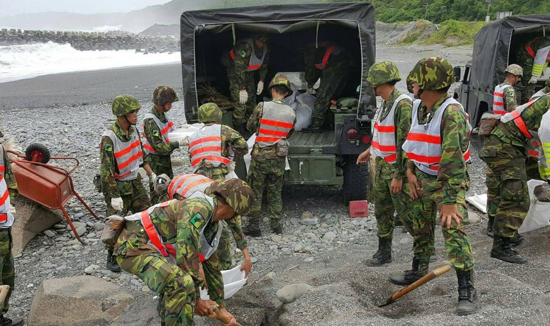 Over 15,000 evacuated as super typhoon hits Taiwan