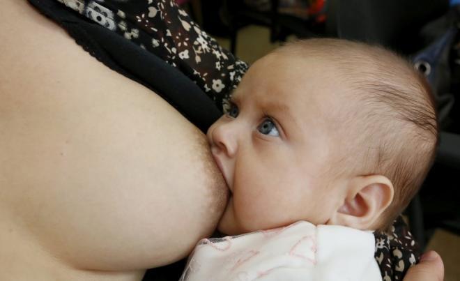 U.N. Supports ‘Brelfies’ To Encourage Breastfeeding