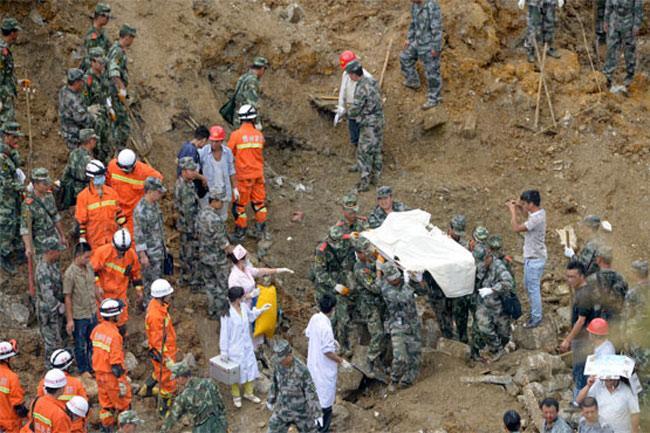 China Landslide Leaves at Least 20 Missing