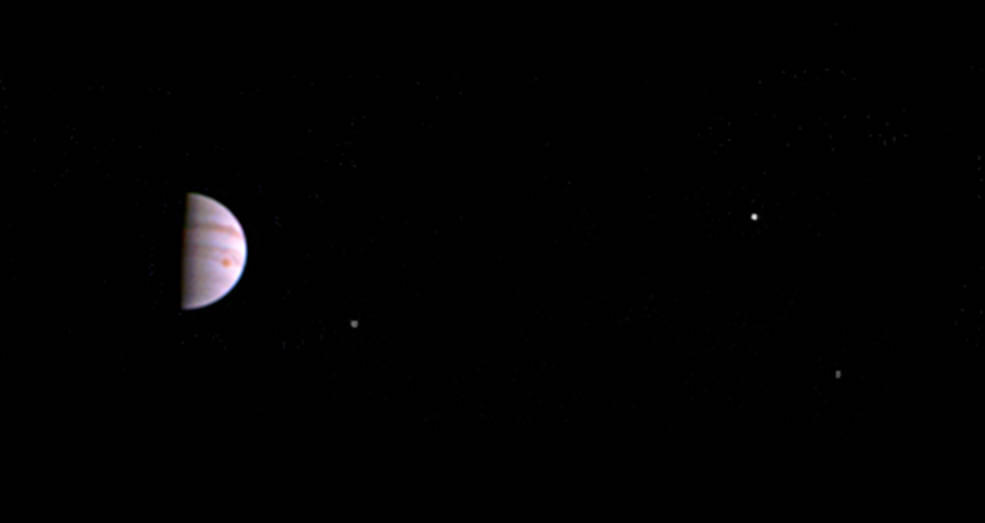 NASA’s Juno Spacecraft Sends First In-orbit View