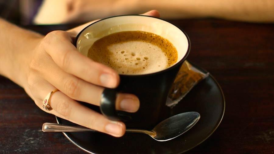 Tomar café con el estómago vacío, puede sucederte todo esto