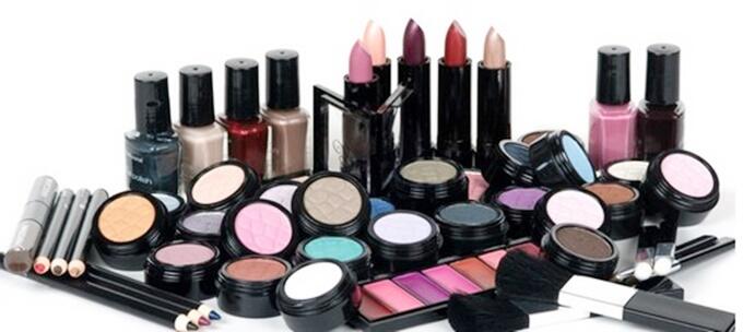 Toxic Metals & Cosmetics.. Is Beauty Worth it?