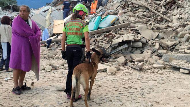 TERREMOTO EN ITÁLIA