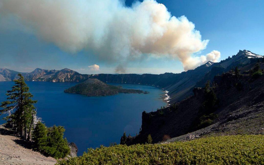 2 Wildfires in Northern California Expand