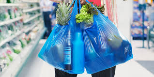 The collection of plastic bags in England reduces their consumption by 85%