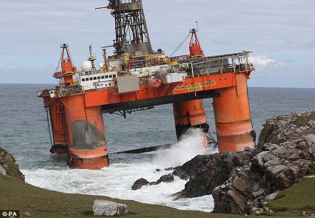 Cover-up alleged after pollution from oil rig revealed