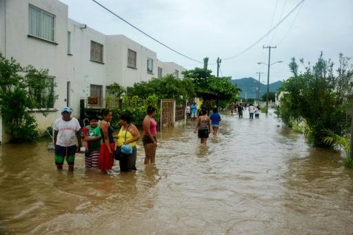 Floods, landslides wreak havoc on Mexico’s Acapulco resort