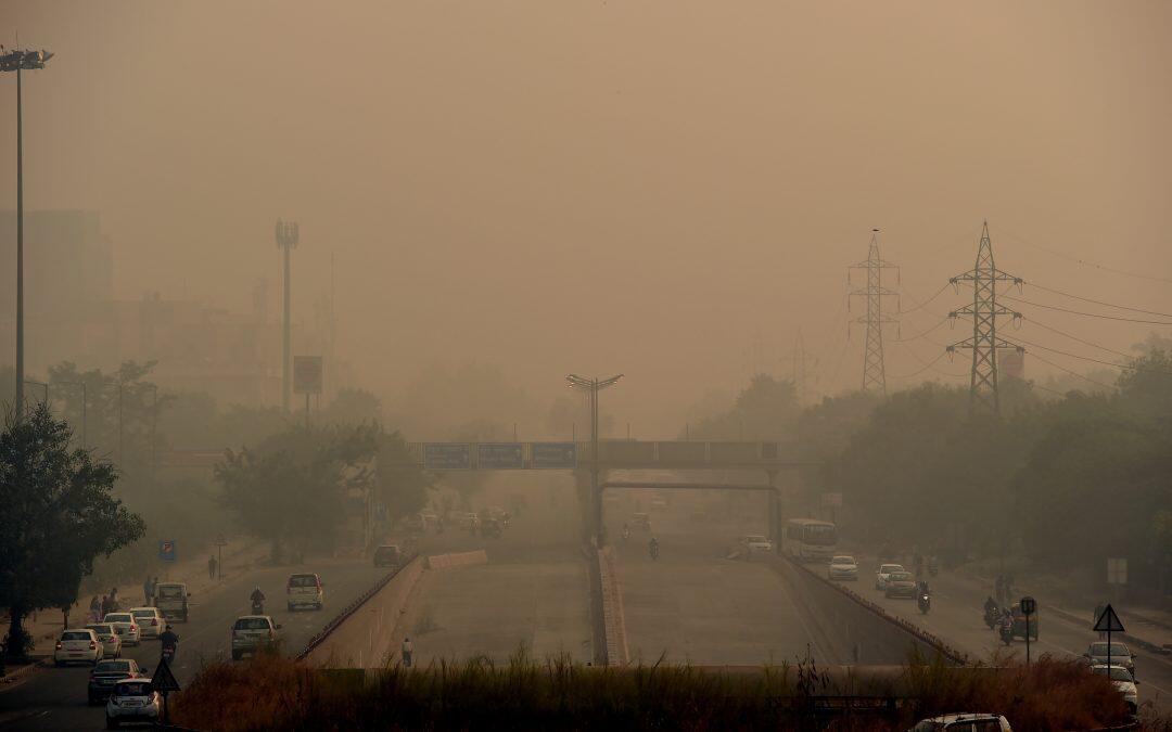 Delhi chokes on toxic smog after Diwali festival