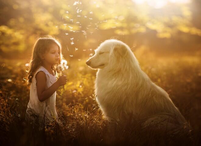 Niños y sus animales en Rusia.