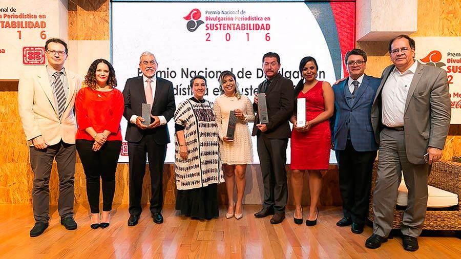 Reporters concerned with environmental damage receive journalism prize