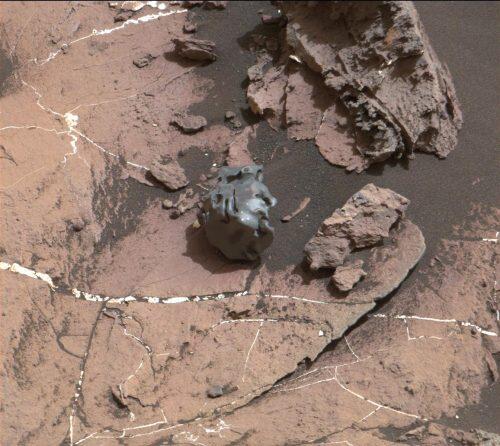 NASA's Mars Science Lab, also known as the Curiosity rover, spotted this strange, dark object on the Martian surface. The rover's Mast Camera (Mastcam) took this photo of the golf ball-sized meteor on Oct. 30, 2016. Further inspection with Curiosity's Chemistry and Camera (ChemCam) instrument revealed that the rock is an iron-nickel meteorite.

Credit: NASA/JPL-Caltech/MSSS