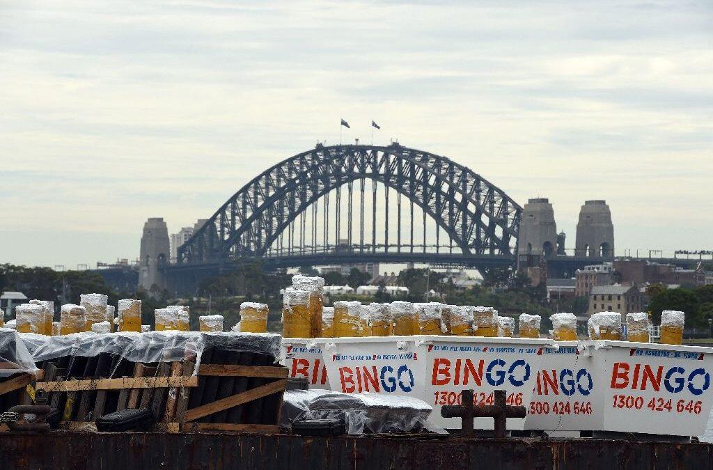 Australia kicks off global New Year party defying terror threat