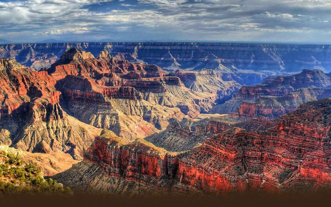 Did you know the Grand Canyon can hold around 900 trillion footballs