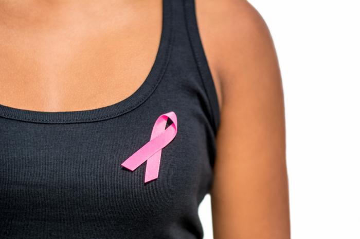 More women opting to remove a healthy breast after cancer diagnosis