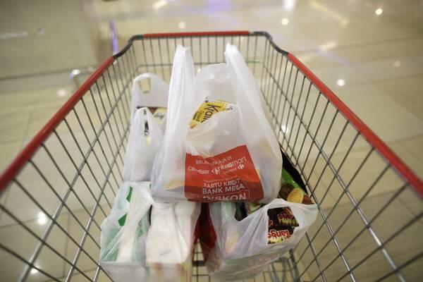 La Tunisie interdit les sacs en plastique des supermarchés à partir de mars