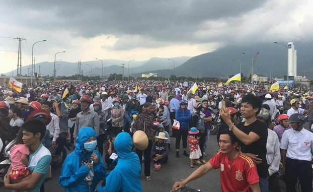 Une phrase sévère pour le blogueur peut heurter le mouvement environnemental du Vietnam