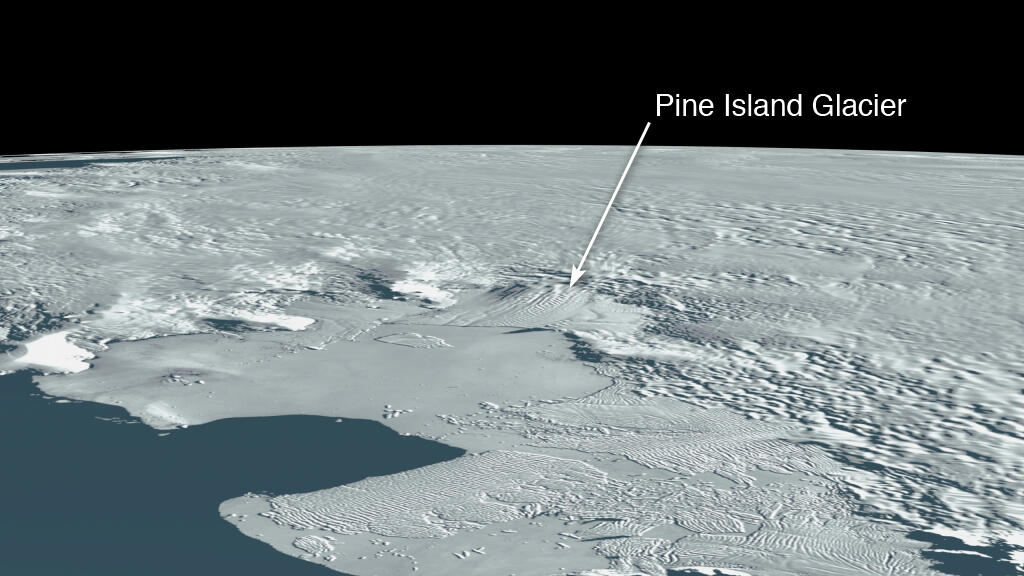 Un énorme iceberg a rompu un glacier en Antarctique