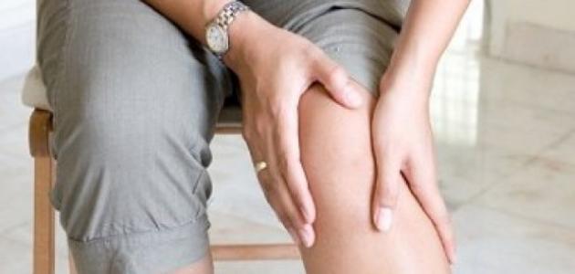 تورم الركبة : علاجات خاطئة تتلف المفصل