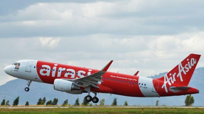 Le vol AirAsia retourne à Perth après une alerte aérienne